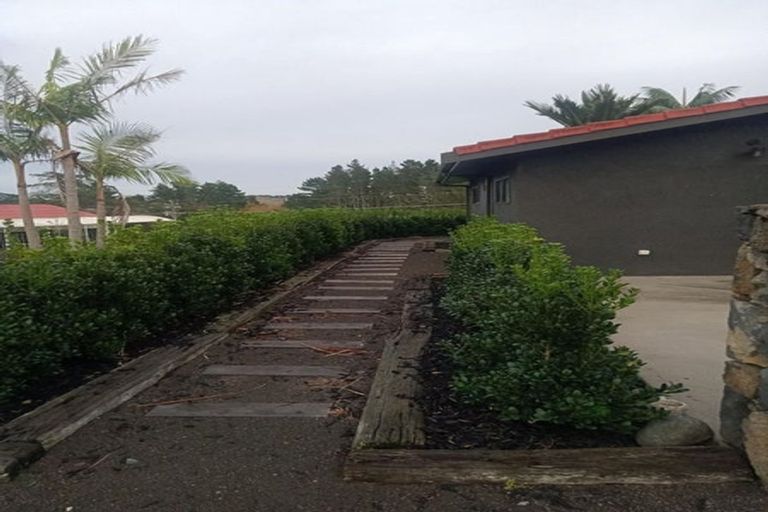 Photo of property in 337a Clarks Beach Road, Clarks Beach, Pukekohe, 2679