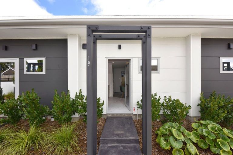 Photo of property in 9/19 Winchester Street, Merivale, Christchurch, 8014