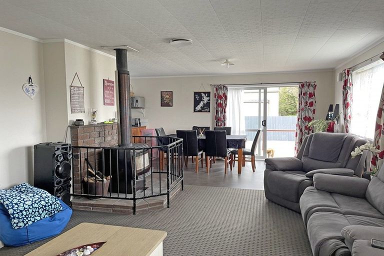 Photo of property in 2a Mathew Street, Dannevirke, 4930