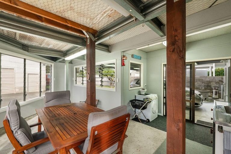 Photo of property in 5 West Crescent, Te Puru, Thames, 3575