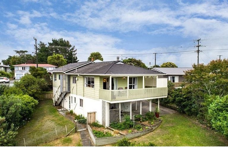 Photo of property in 27 Davies Road, Wellsford, 0900