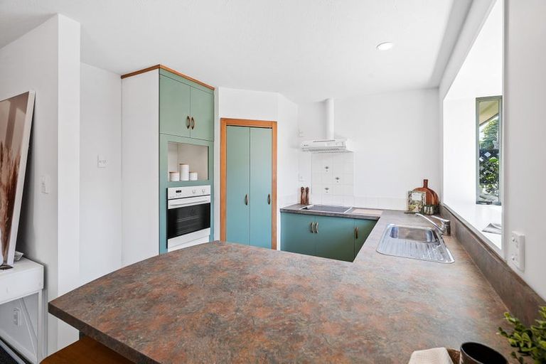 Photo of property in 10 Mull Place, Broomfield, Christchurch, 8042