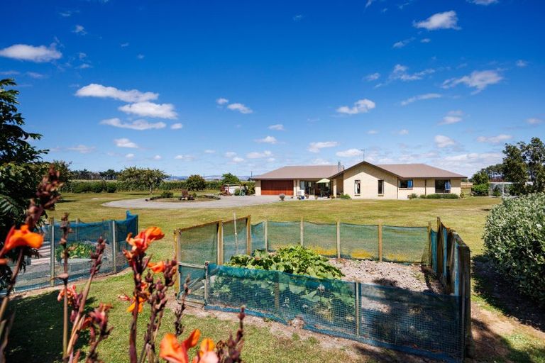 Photo of property in 1078 Roberts Line, Bunnythorpe, Palmerston North, 4478