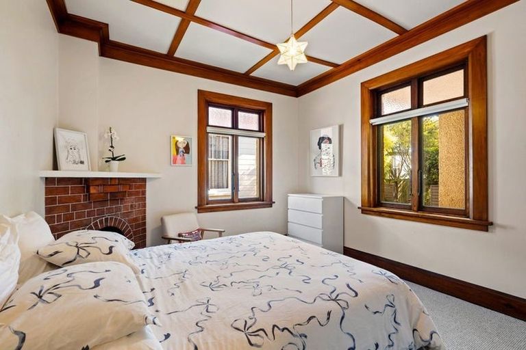 Photo of property in 13 Nelson Crescent, Napier South, Napier, 4110