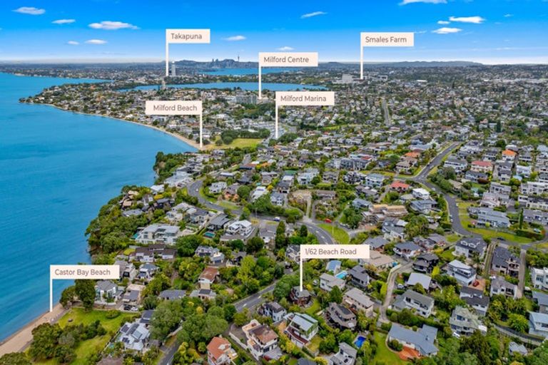 Photo of property in 1/62 Beach Road, Castor Bay, Auckland, 0620