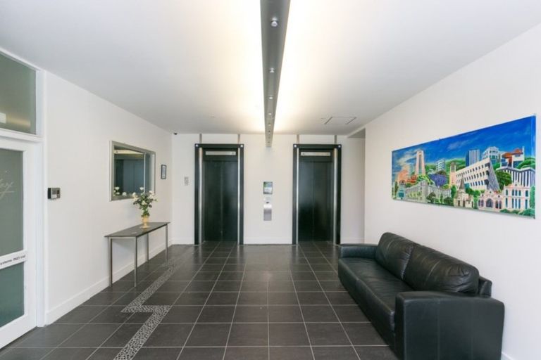 Photo of property in 8c/123 Molesworth Street, Thorndon, Wellington, 6011