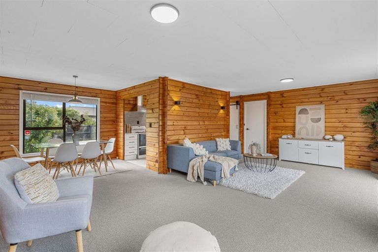 Photo of property in 293 Burwood Road, Burwood, Christchurch, 8083