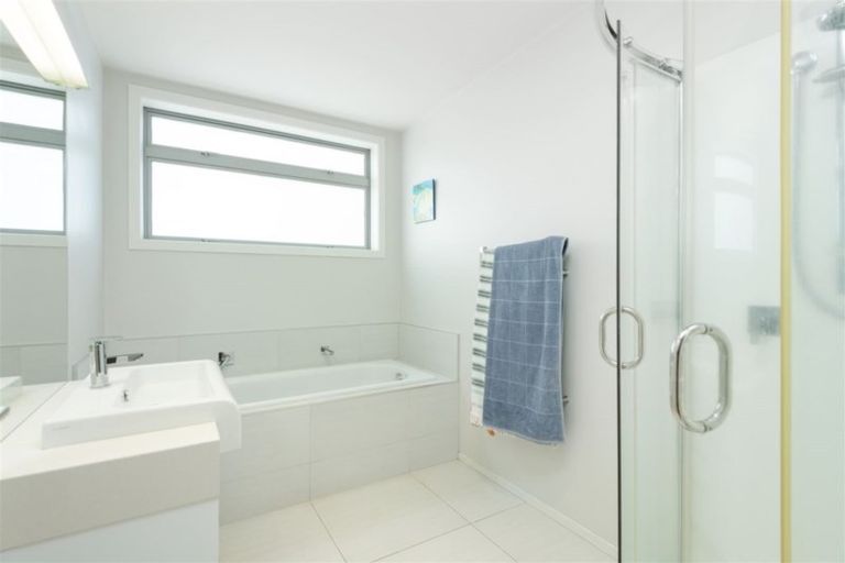 Photo of property in 14 Tay Street, Mount Maunganui, 3116