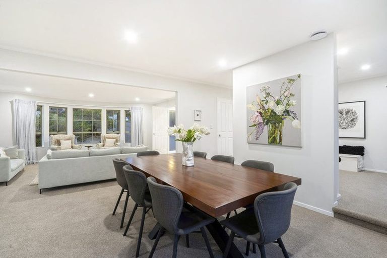 Photo of property in 44 Ravenstone Place, Chatswood, Auckland, 0626