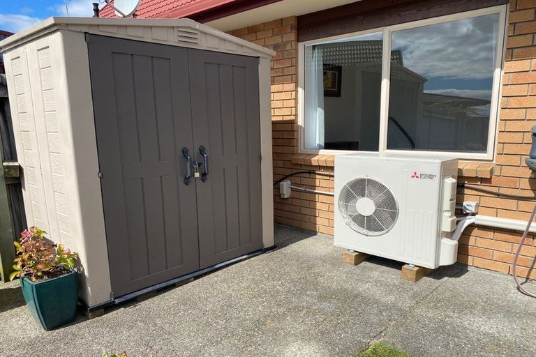 Photo of property in Rangeview Villas, 56/9 Fuller Close, Levin, 5510