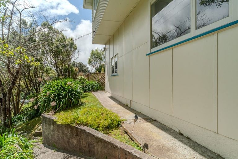 Photo of property in 6 Curtis Street, Northland, Wellington, 6012