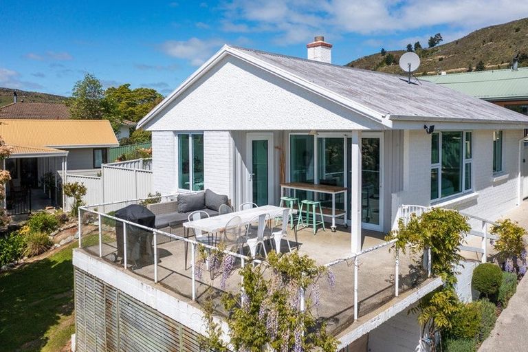 Photo of property in 41 Cheviot Street, Roxburgh, 9500