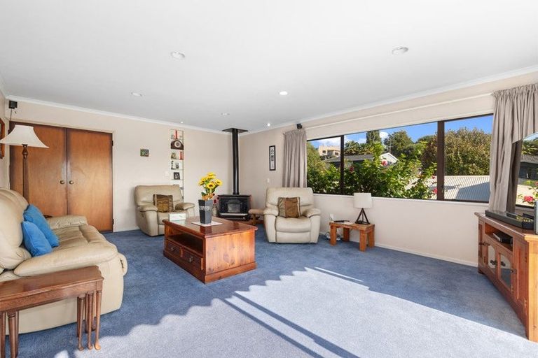 Photo of property in 14 Waikareao Way, Brookfield, Tauranga, 3110