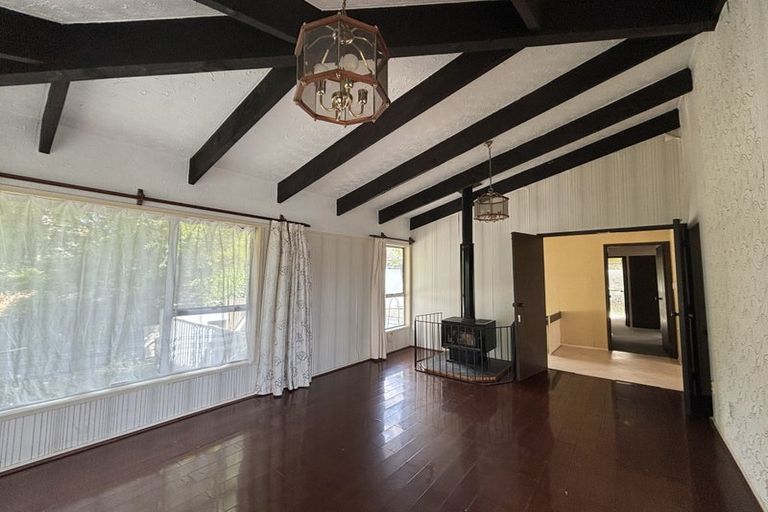 Photo of property in 9 Hiwihau Place, Glenfield, Auckland, 0629