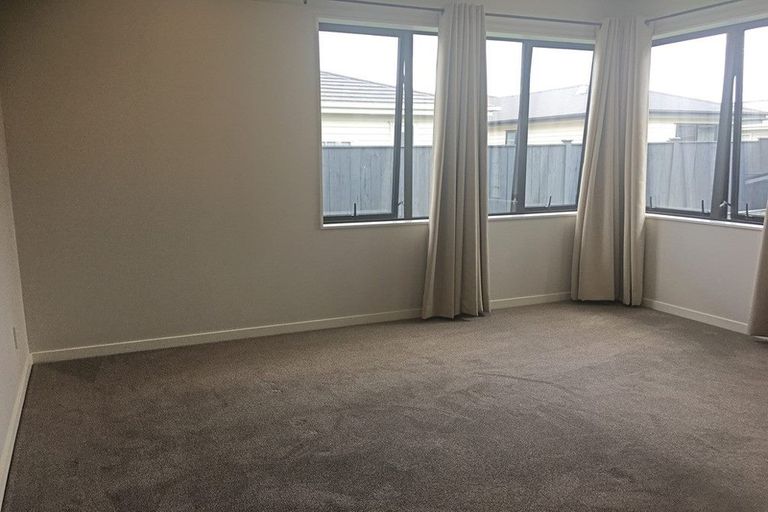 Photo of property in 18 Treestump Road, Takanini, 2112