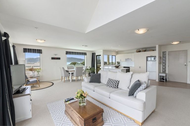 Photo of property in 2a/25 Maclean Street, Paraparaumu Beach, Paraparaumu, 5032