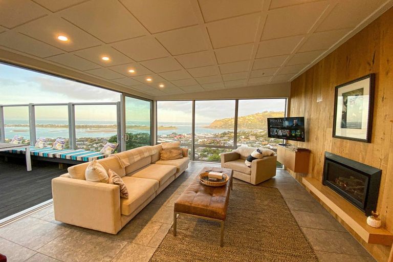 Photo of property in 22a Glendevere Terrace, Redcliffs, Christchurch, 8081