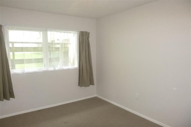 Photo of property in 20b Main Road, Wainuiomata, Lower Hutt, 5014