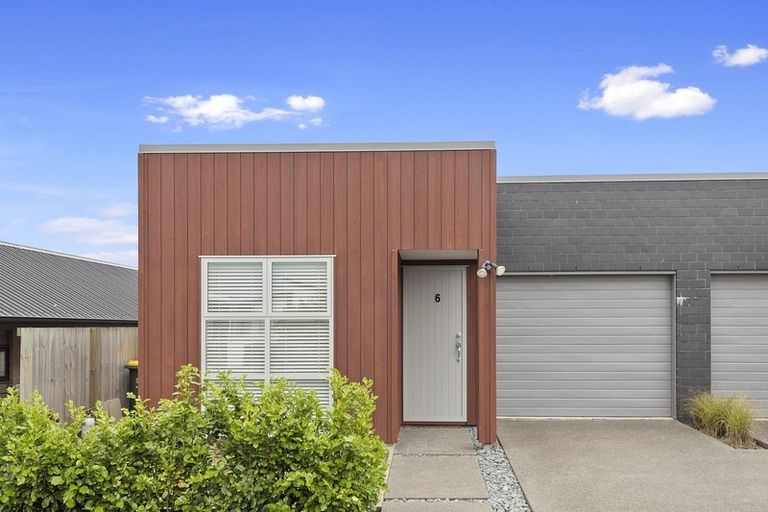 Photo of property in 6 Onukutara Place, Huntington, Hamilton, 3210