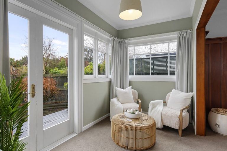 Photo of property in 139 Saint Martins Road, Saint Martins, Christchurch, 8022