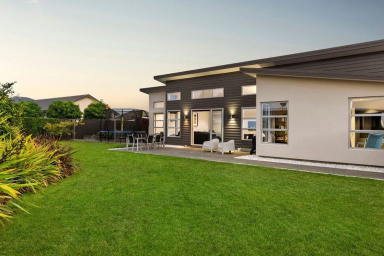 Photo of property in 13 Coromandel Street, Wanaka, 9305