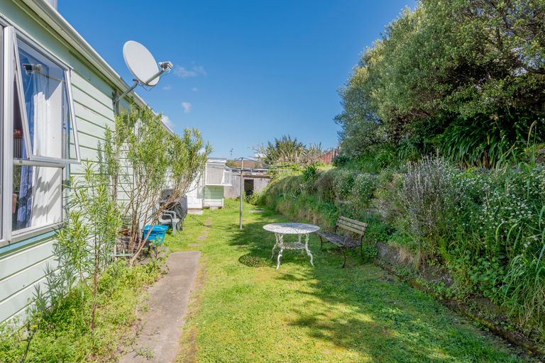 Photo of property in 110a Martin Road, Paraparaumu Beach, Paraparaumu, 5032