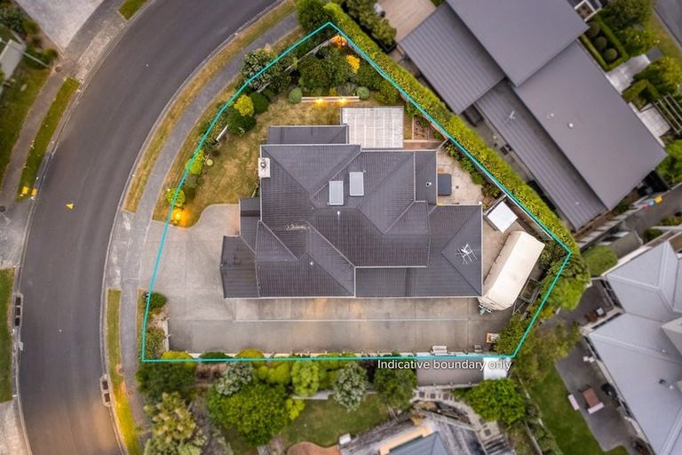 Photo of property in 24 The Masthead, Whitby, Porirua, 5024