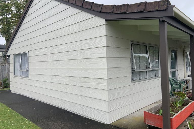 Photo of property in 2/12 Maru Road, Takanini, 2112