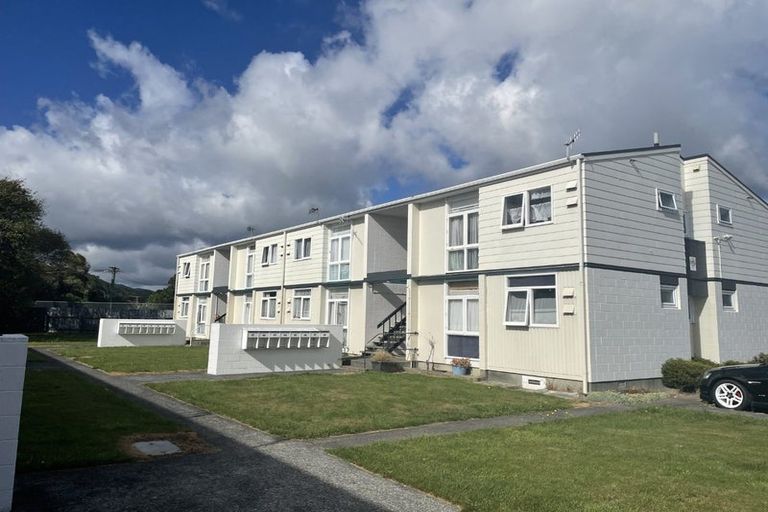 Photo of property in 1341 High Street, Taita, Lower Hutt, 5011