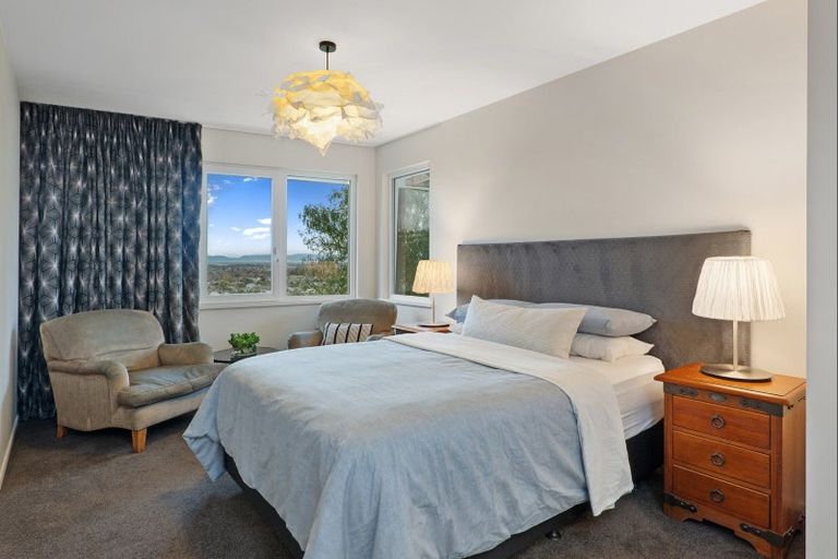 Photo of property in 22 Woodlau Rise, Huntsbury, Christchurch, 8022