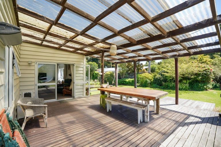 Photo of property in 18 Mahuri Road, Otatara, Invercargill, 9879