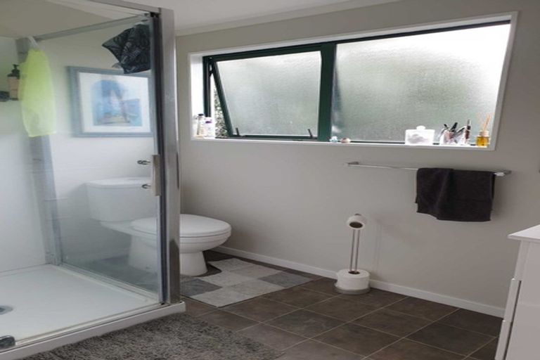 Photo of property in 76b Wharf Road, Clarks Beach, Pukekohe, 2679