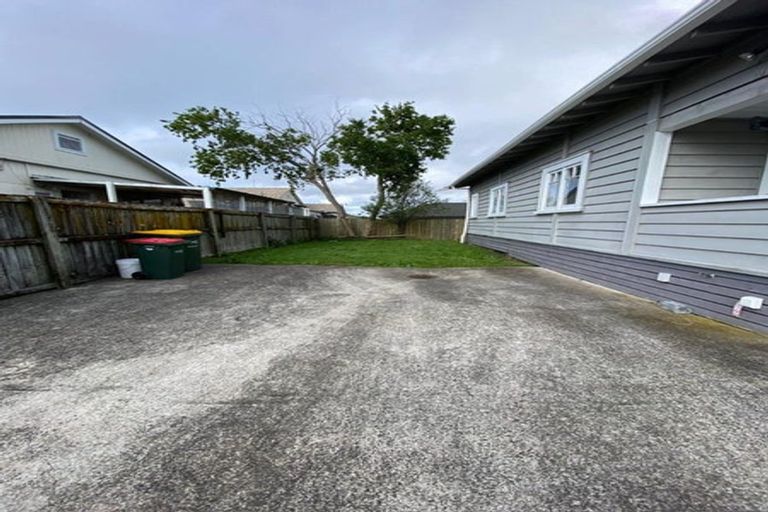 Photo of property in 110a Manuroa Road, Takanini, 2112