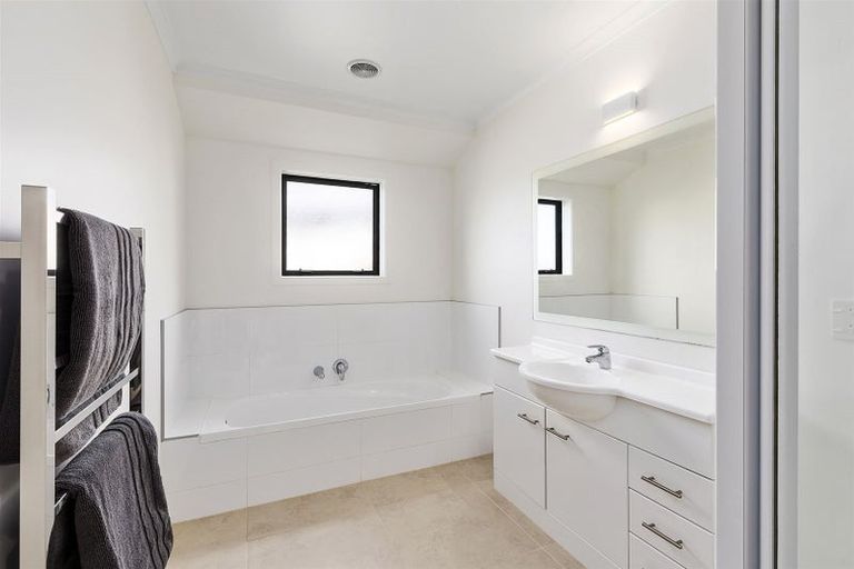 Photo of property in 93 Te Puia Drive, Aotea, Porirua, 5024