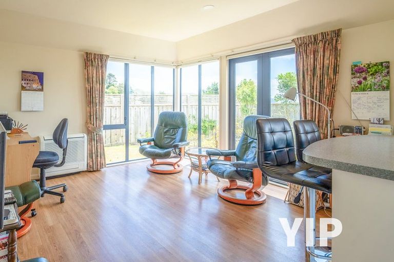 Photo of property in 40u4 Clifford Road, Johnsonville, Wellington, 6037