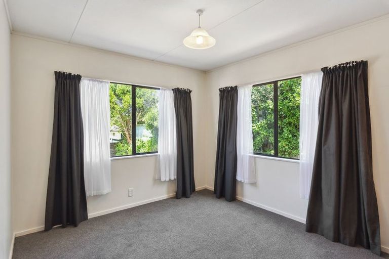 Photo of property in 6 Percival Road, Paraparaumu Beach, Paraparaumu, 5032