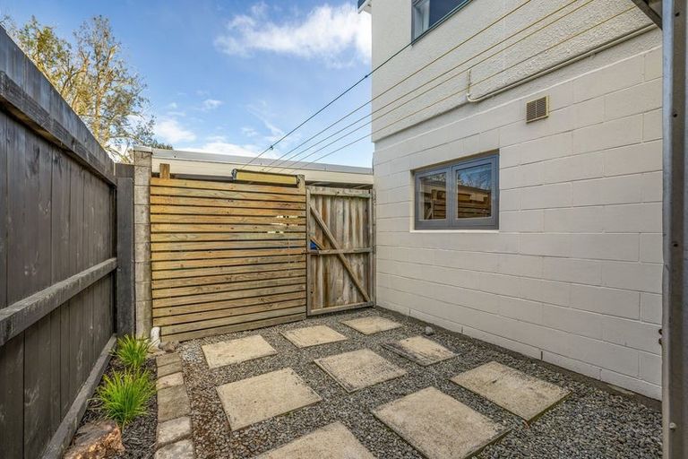 Photo of property in 78a Holly Road, Saint Albans, Christchurch, 8014
