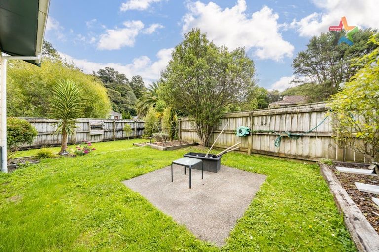 Photo of property in 2/32 Hair Street, Wainuiomata, Lower Hutt, 5014