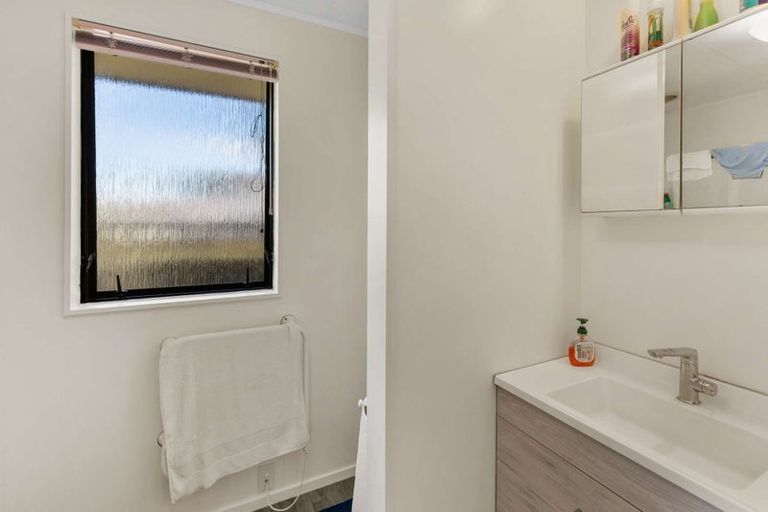 Photo of property in 16 Mercury Street, Milson, Palmerston North, 4414