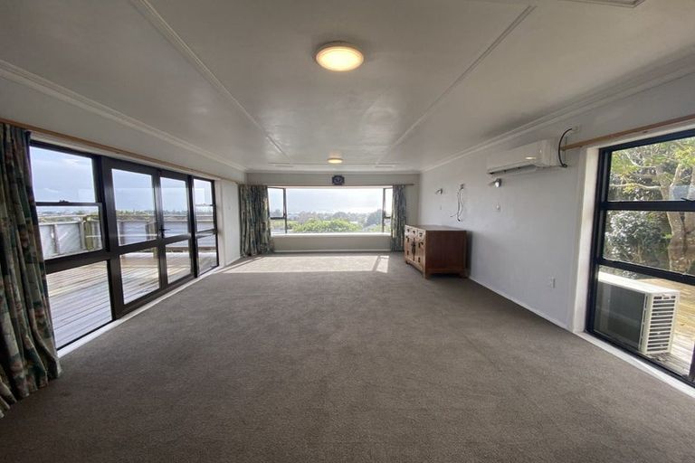 Photo of property in 2a Turehu Street, Merrilands, New Plymouth, 4312