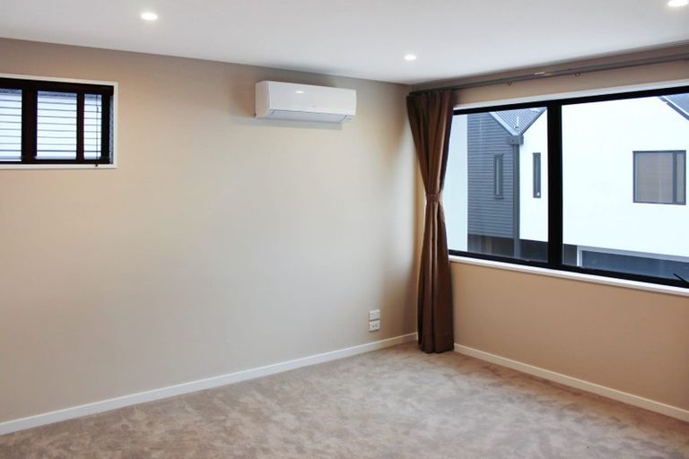 Photo of property in 77 The Runway, Wigram, Christchurch, 8042