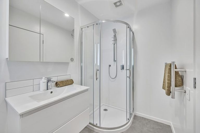 Photo of property in 97 Ngae Place, Mangere East, Auckland, 2024