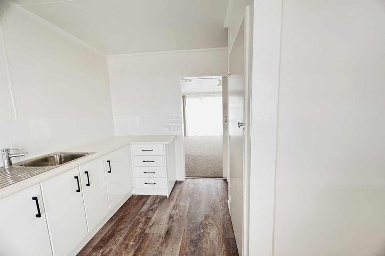 Photo of property in 676 Main Street, Palmerston North, 4414