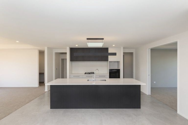 Photo of property in 19 Timara Crescent, Marshland, Christchurch, 8083