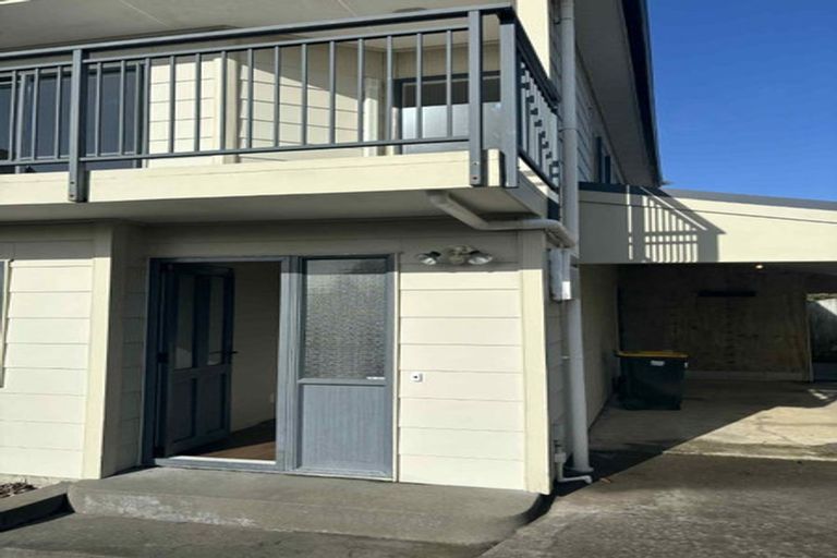 Photo of property in 17b Fisher Street, Johnsonville, Wellington, 6037
