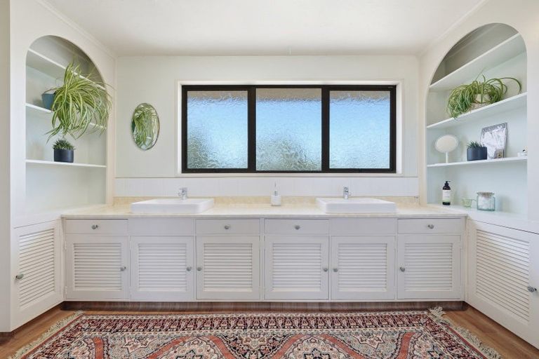 Photo of property in 128 Amberley Beach Road, Amberley, 7481