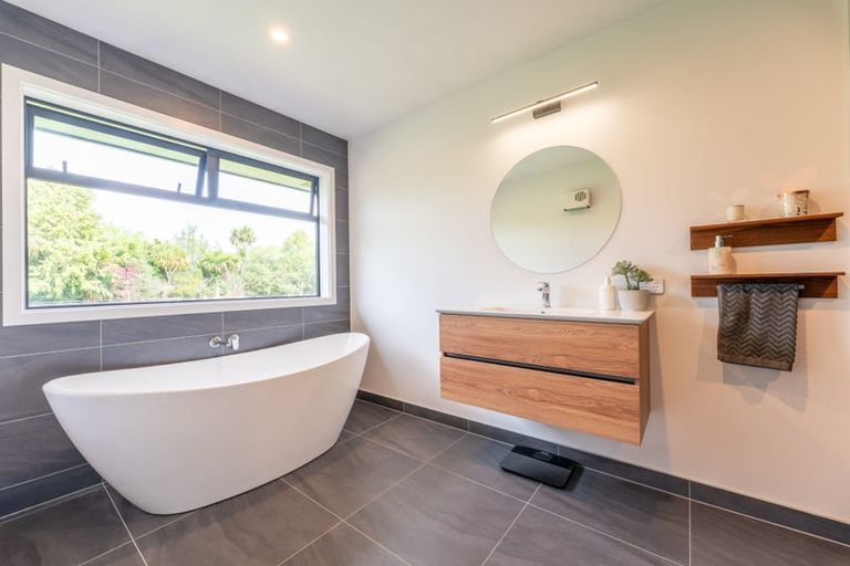 Photo of property in 114 Station Road, Temuka, 7985