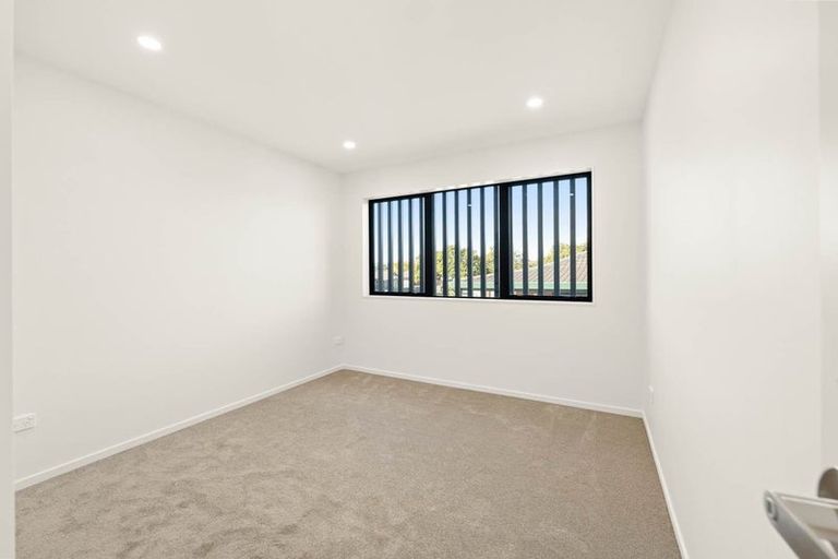 Photo of property in 46a Burswood Drive, Burswood, Auckland, 2013