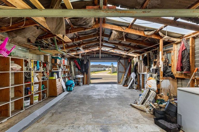 Photo of property in 19 Pukatea Street, Inglewood, 4330