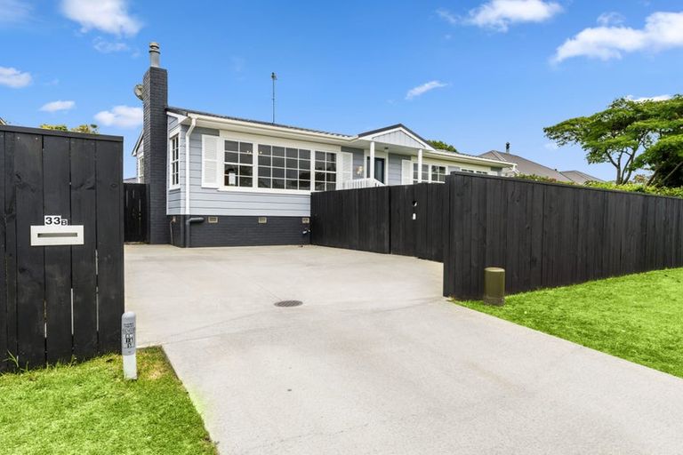 Photo of property in 33b Gill Avenue, Te Atatu Peninsula, Auckland, 0610